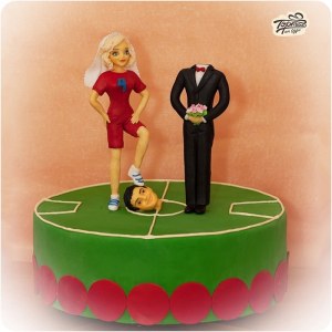 Торт свадебный для футболиста.