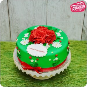 Торт на день рождения - Розы на поляне
