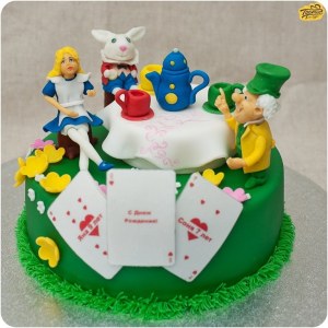 Торт-поляна с Алисой